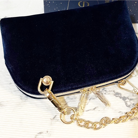 Dior Beauty Blue Velvet Mini Bag - Picture 6 of 11